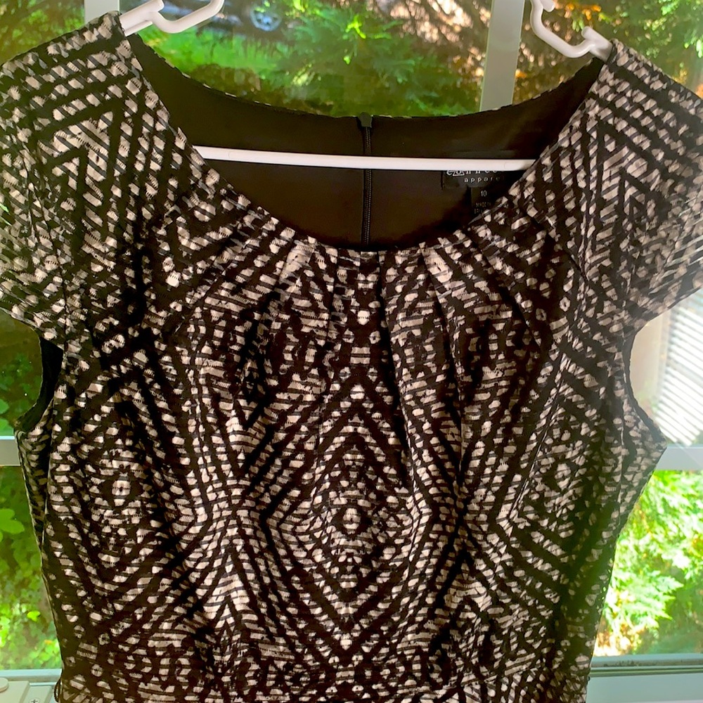 Black/white/gray Connected apparel dress- size 10
